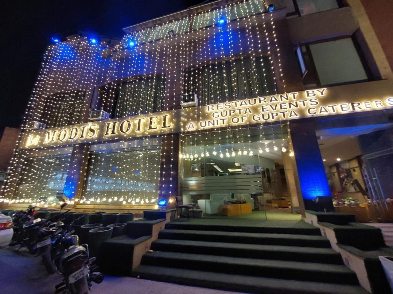 Pinjaur Modi Hotel & Resorts מראה חיצוני תמונה