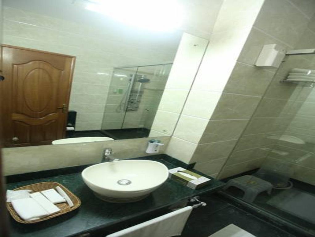 Pinjaur Modi Hotel & Resorts חדר תמונה