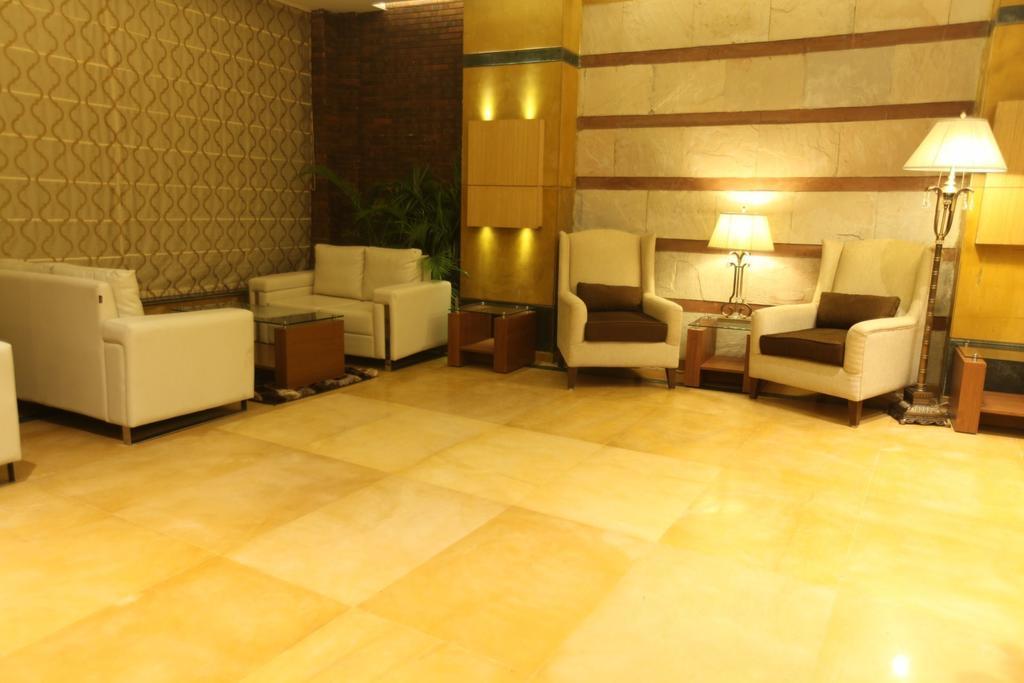 Pinjaur Modi Hotel & Resorts מראה חיצוני תמונה